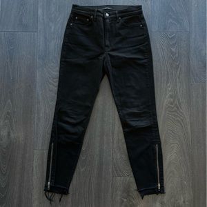 GRLFRND Kendall Denim in Black Size 27